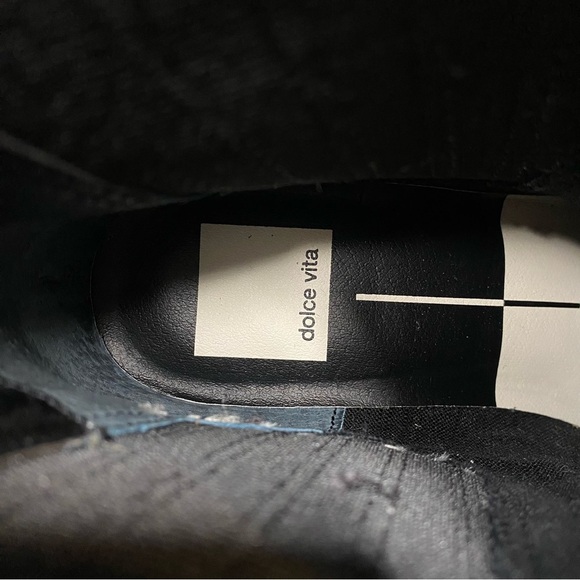 Dolce Vita Caster Black Leather Lug Sole Bootie 6 - Picture 11 of 13